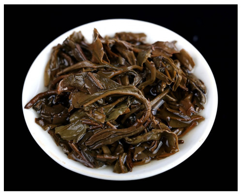 Шен пуэр Yiwu Green Tree 357гр 2011г